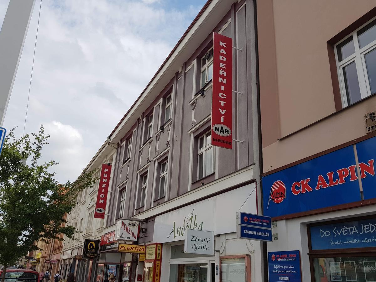 Penzion Mar Hradec Kralove Exterior photo
